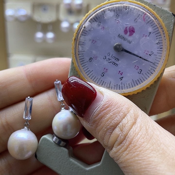 淡水珍珠耳饰银S925镶嵌