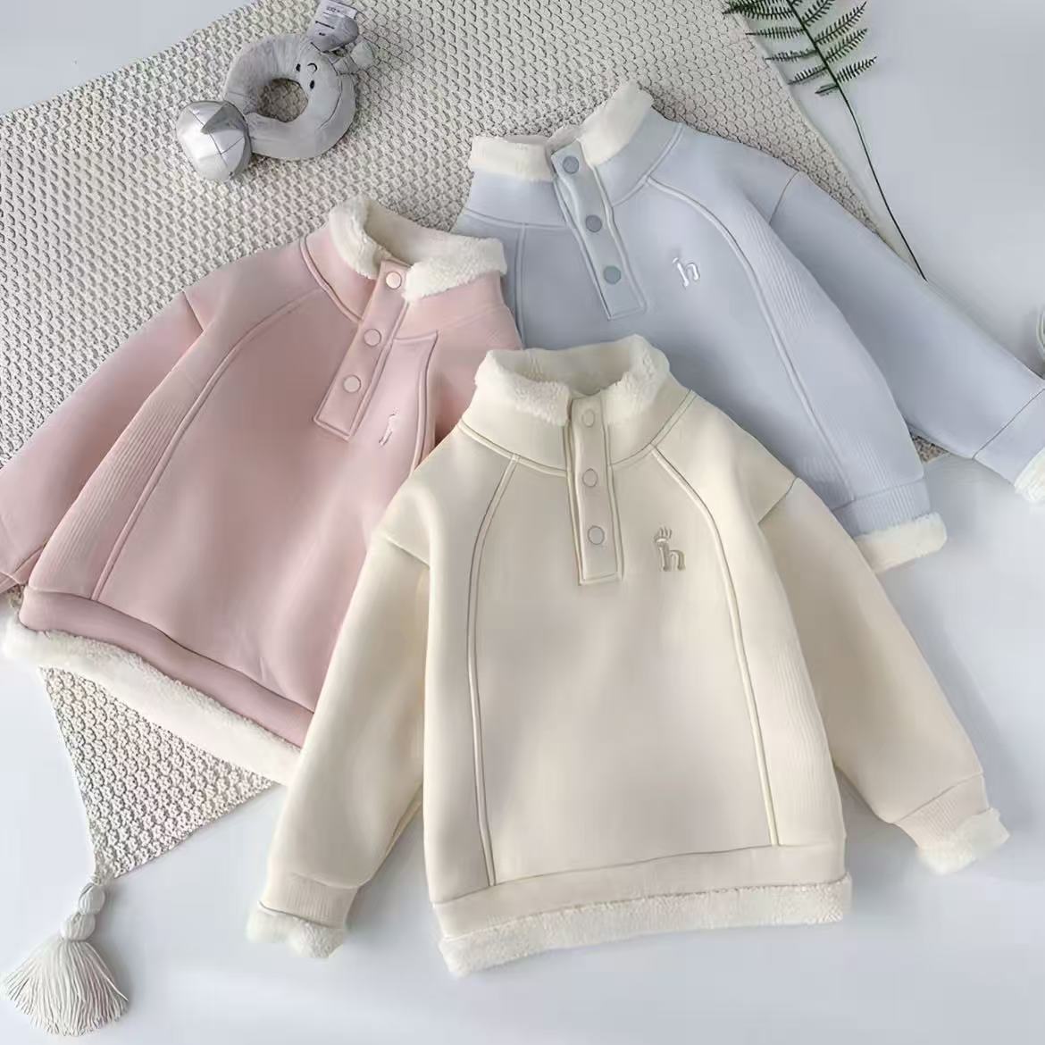 女童卫衣加绒儿童上衣冬季新款加厚保暖冬装长袖洋气立领中大童