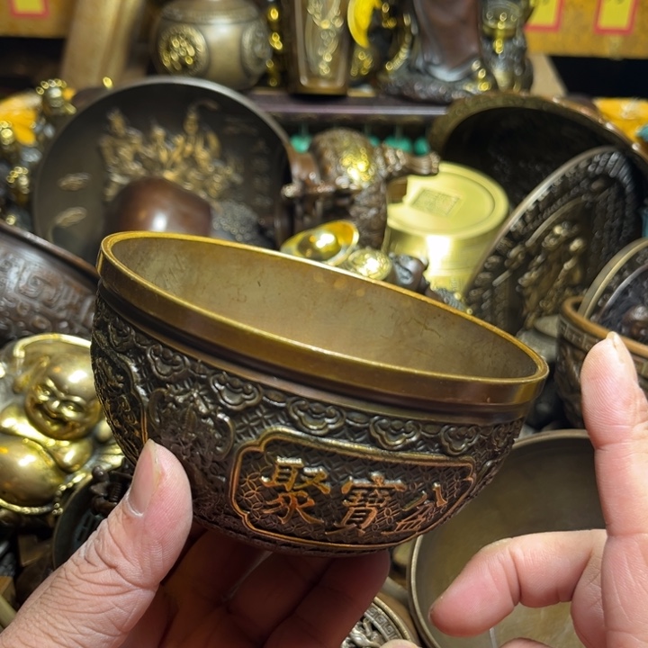 铜器摆件收收藏藏