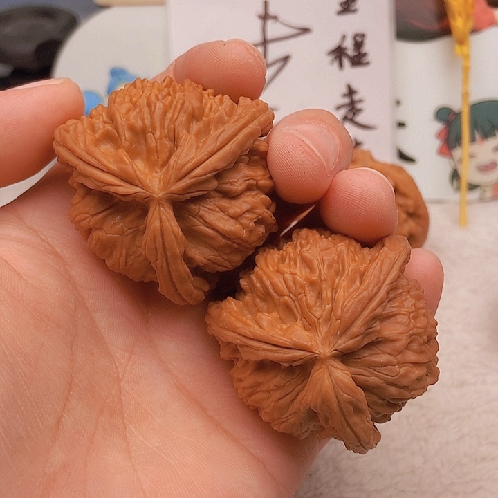 吊坠文玩核桃滨****锋三棱