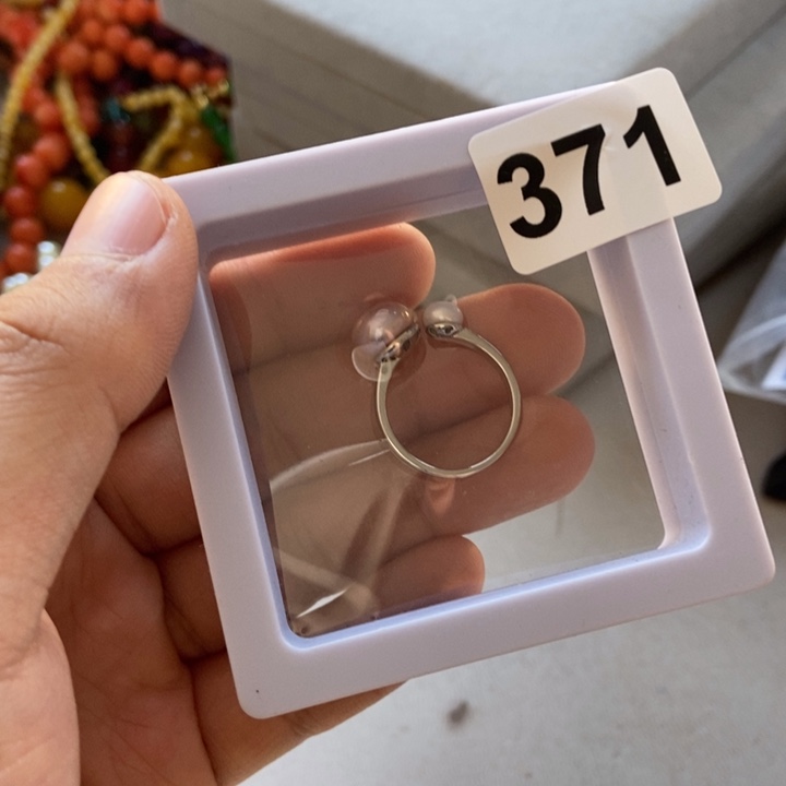 瓷片不哈哈哈哈哈哈v个哈哈哈哈哈哈