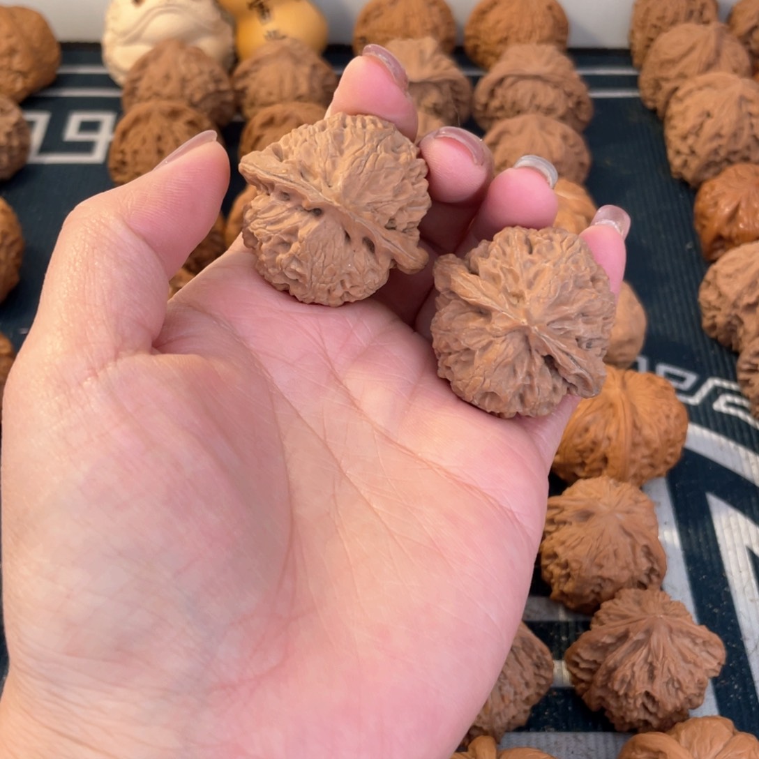 文玩核桃吊坠宫灯39