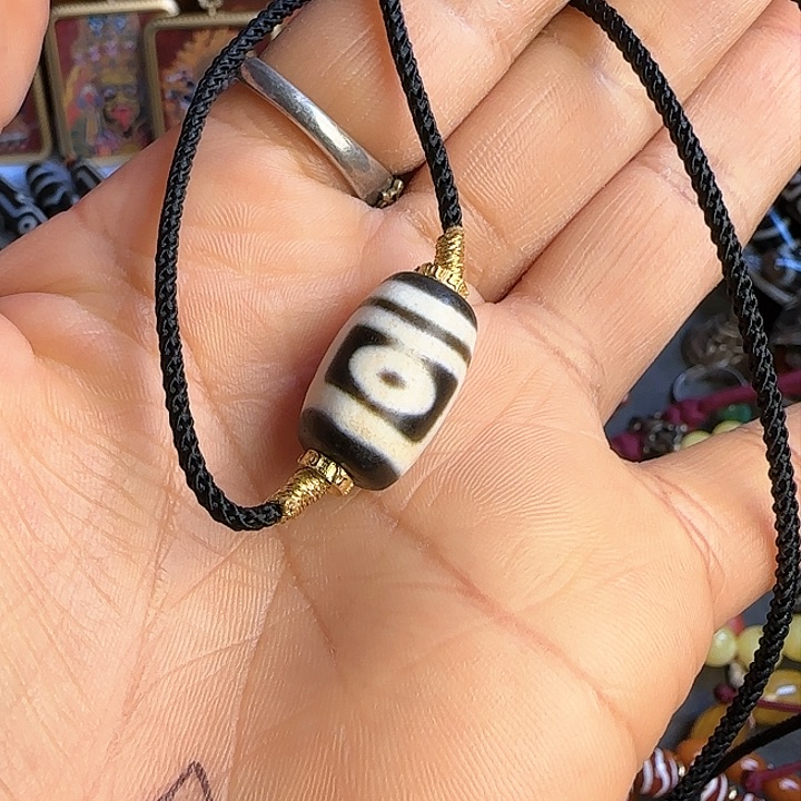 泥塑紫***英谢谢，扎西徳勒