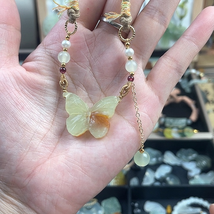 蛇纹石玉合金颈饰