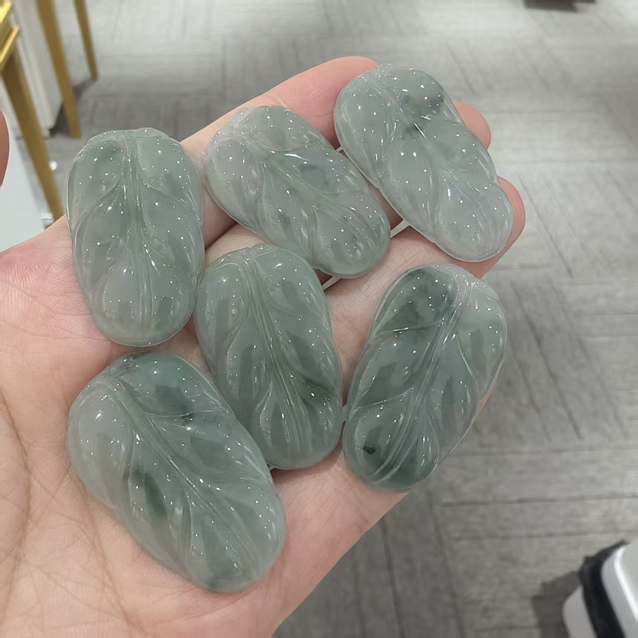 Y2缅甸天然A货翡翠叶子吊坠（多样性发其一）