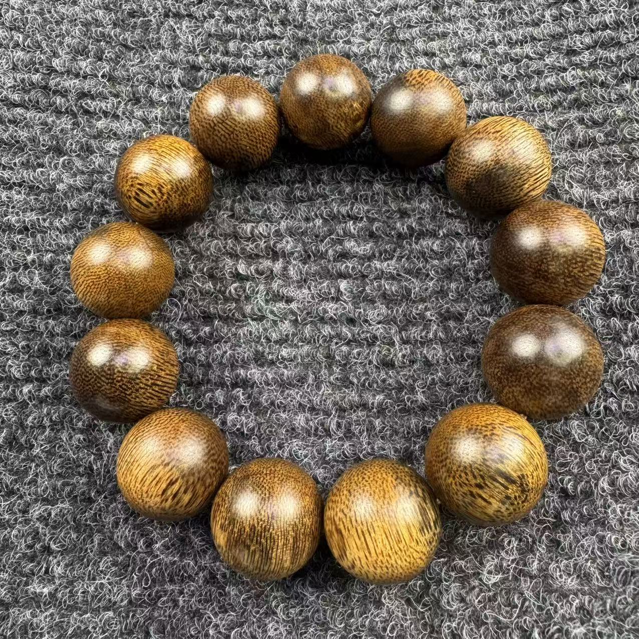 沉香昆仑梅格黑奇楠木质1.8单圈手串