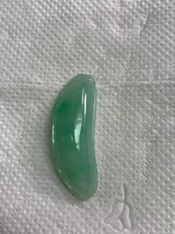 玉如军意翡翠珠宝