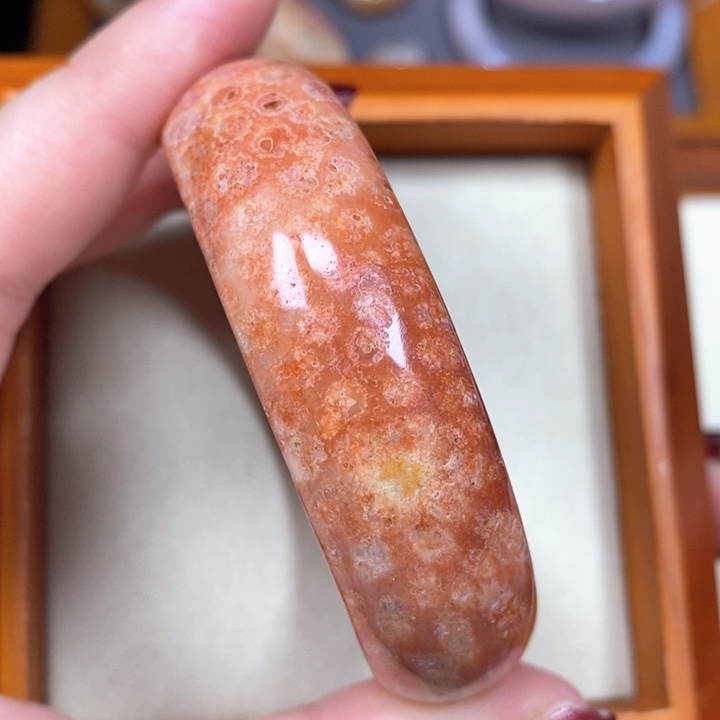 硅化珊瑚（珊瑚玉）手镯未镶嵌54.2