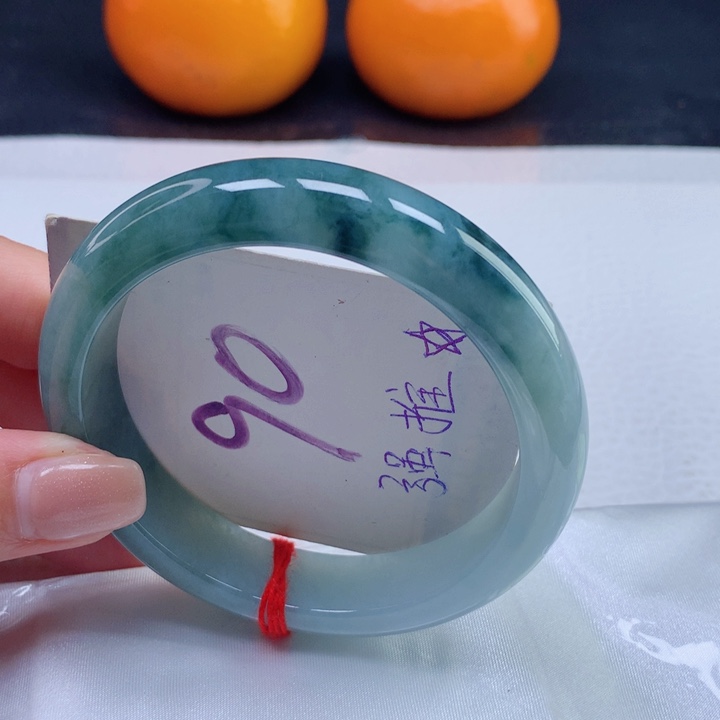 翡翠手镯未镶嵌婷****霖59606060