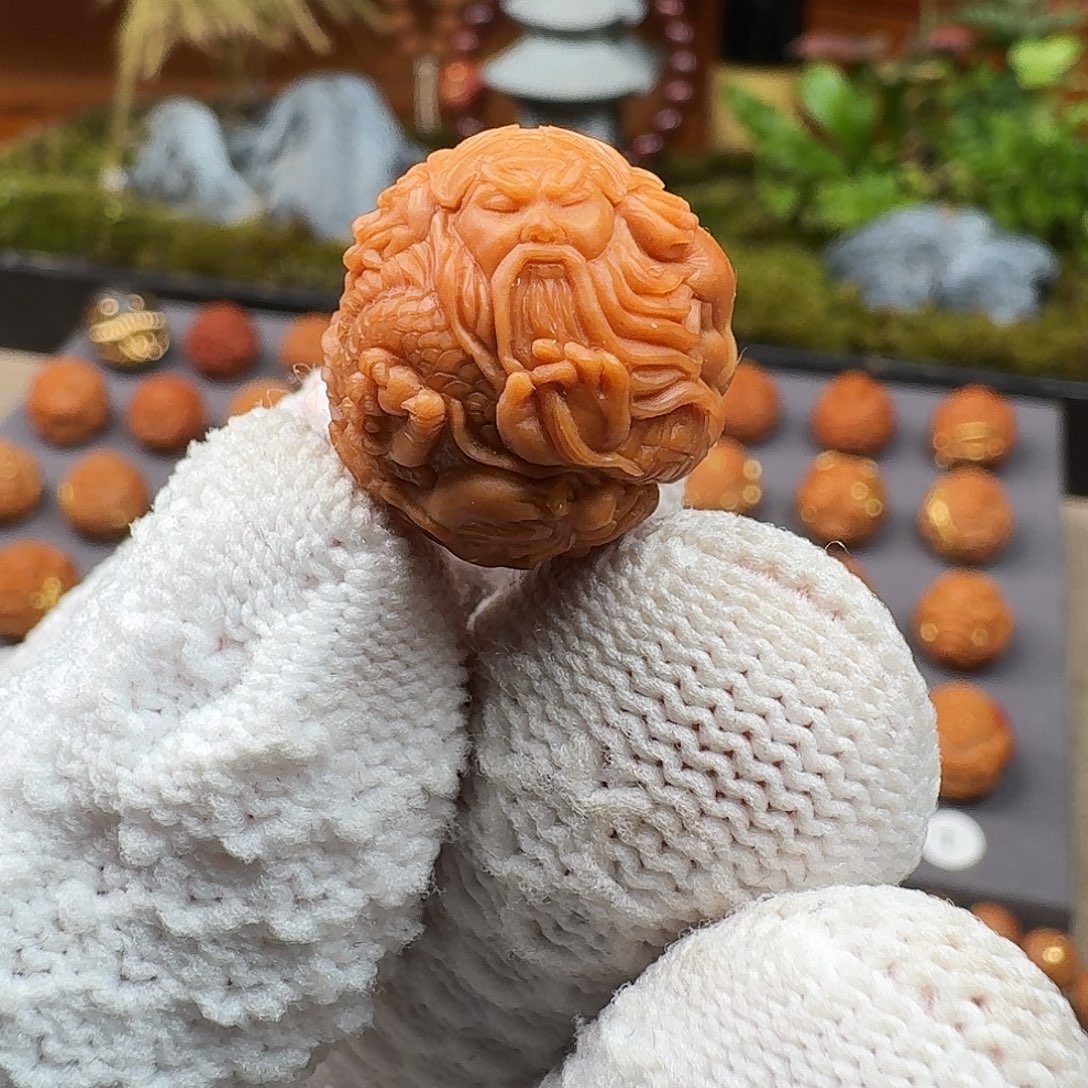 不***铁猴头核桃吊坠御龙关羽