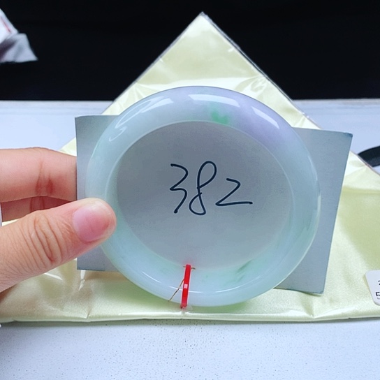 翡翠手镯未镶嵌58+正圈