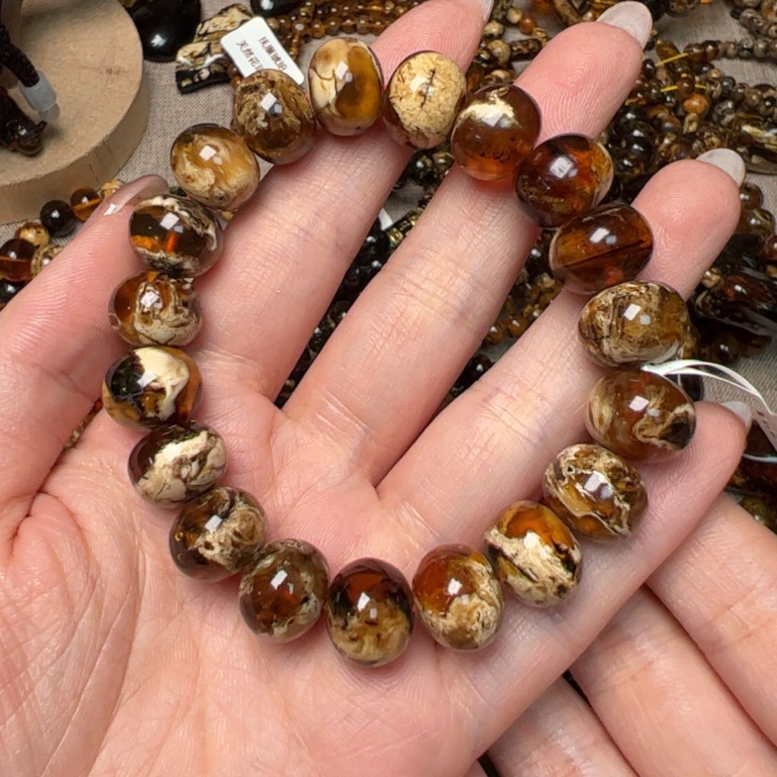 琥珀手链未镶嵌w****_抚顺琥珀干白溶洞