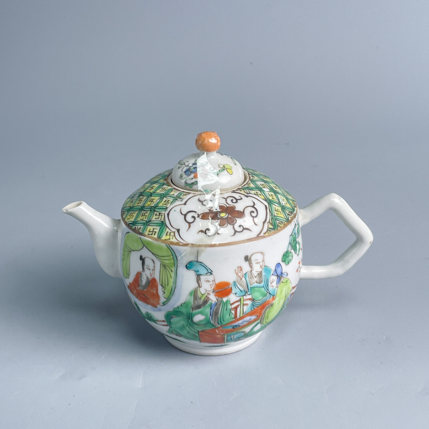 M25FM002D38 - 清光绪五彩人物纹执壶