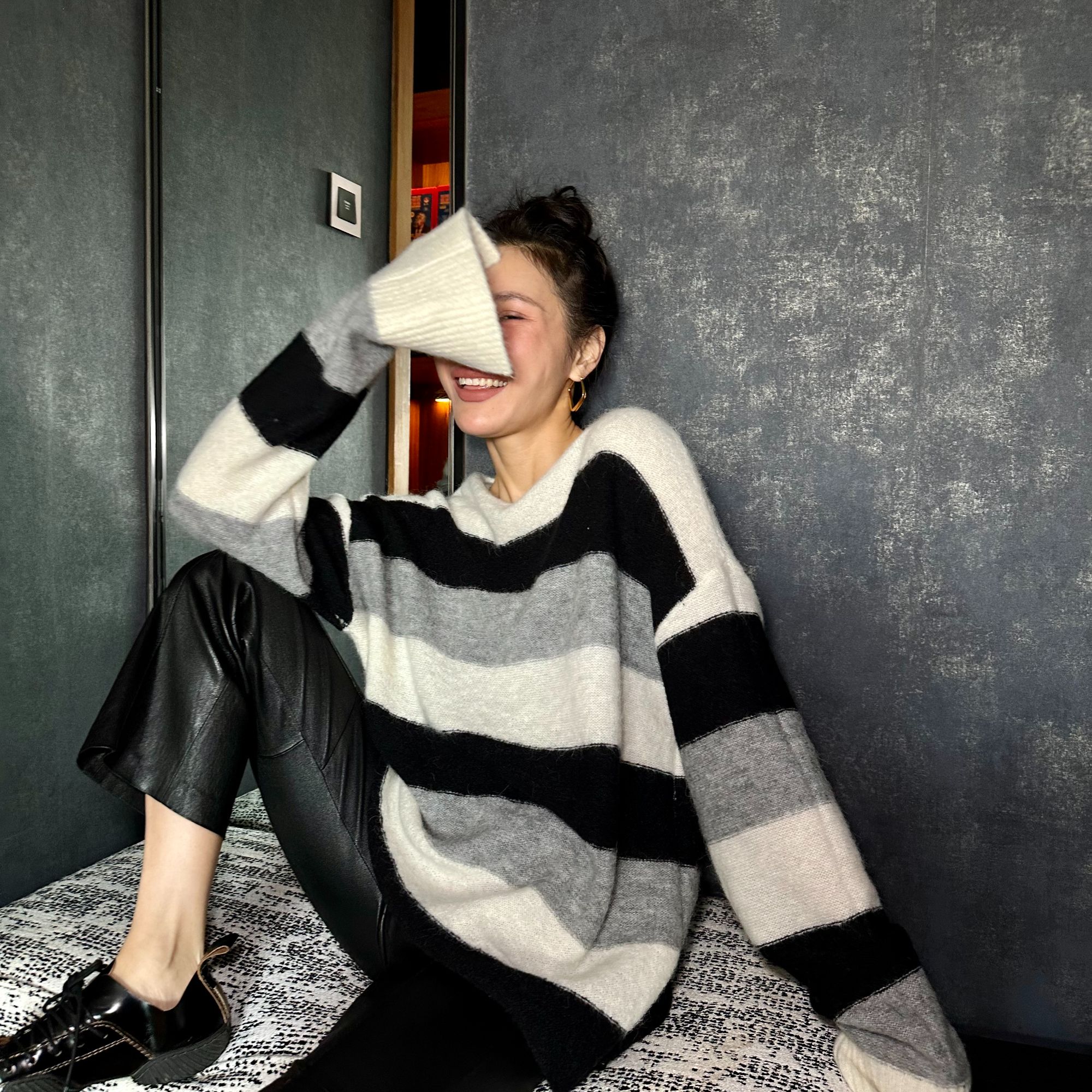 LEVIN LOVE 绵羊毛条纹毛衣 L25AW132518