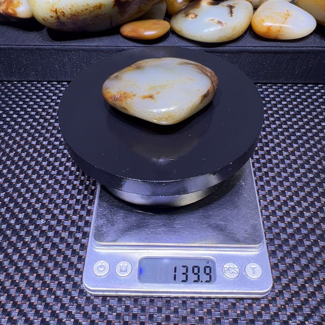 和田玉（子料）未镶嵌车挂