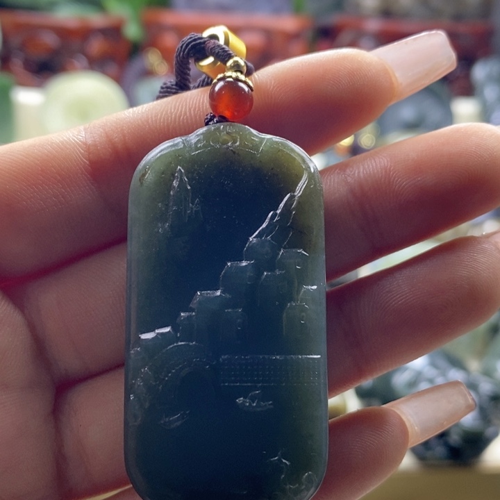 和田玉颈饰未镶嵌