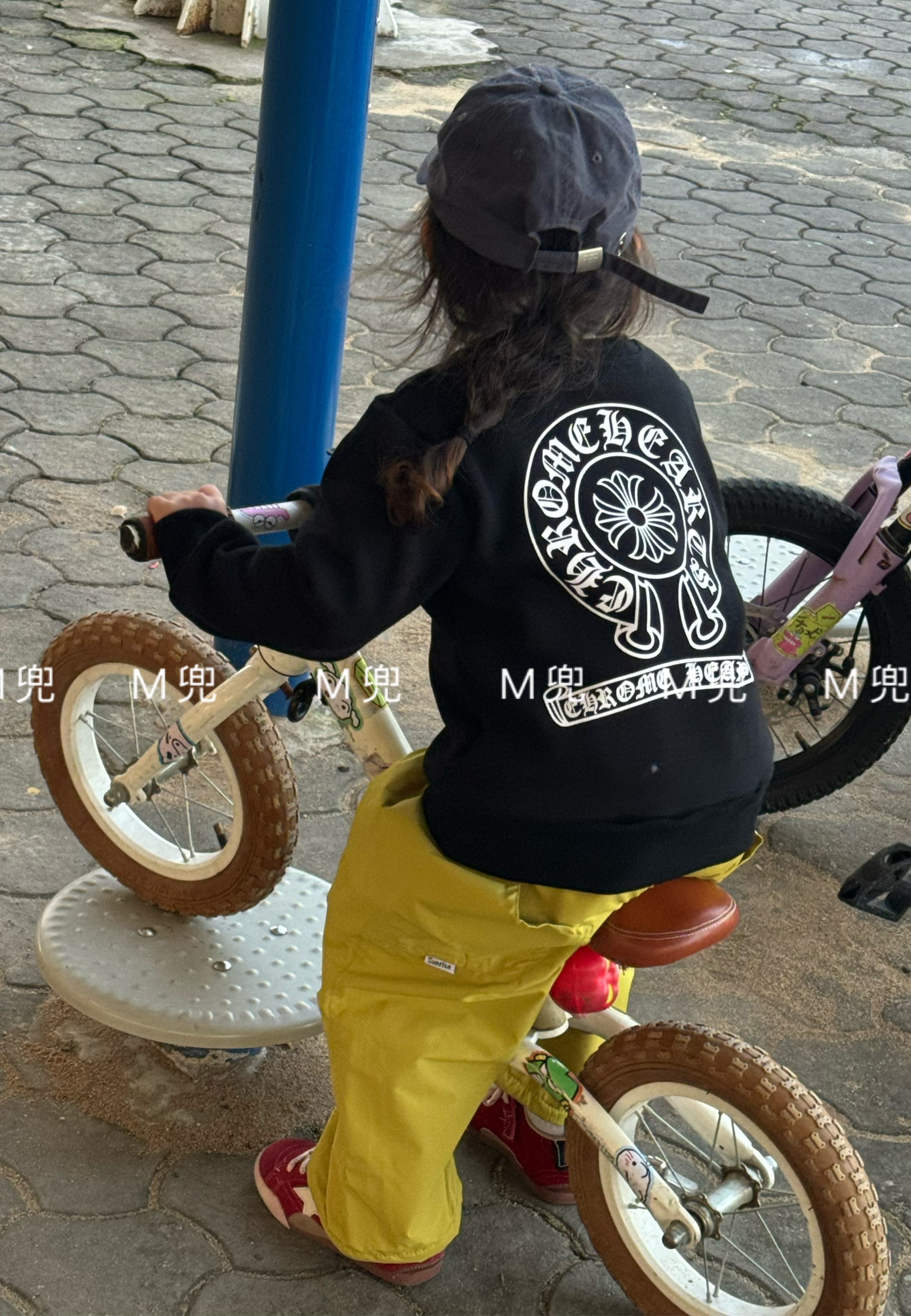 MD25年新款小克印花加绒圆领卫衣男女同款儿童上衣卫衣