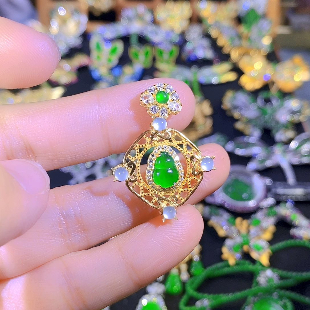 吊坠(不含链)银S925镶嵌翡翠