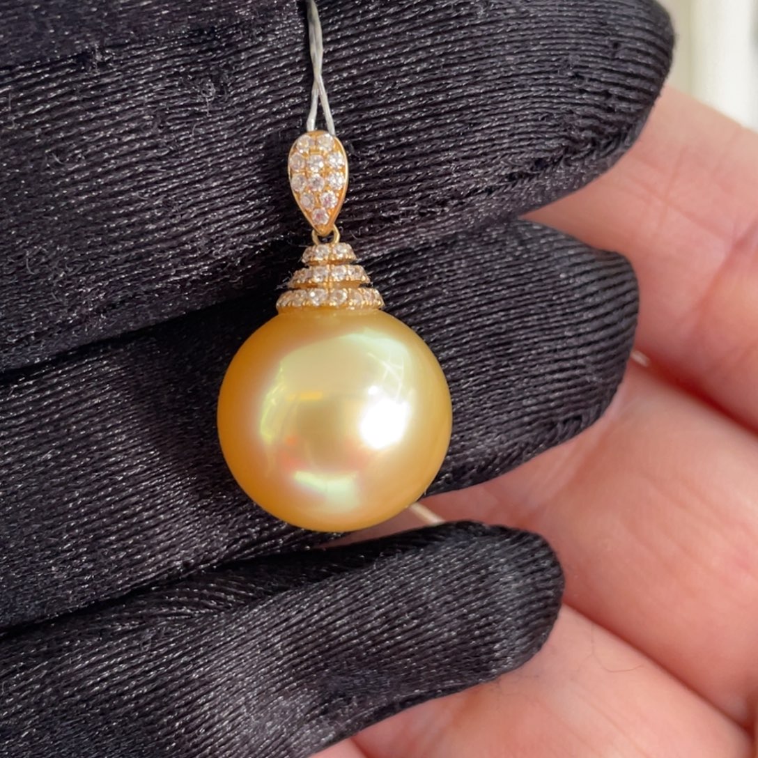 海水珍珠吊坠(不含链)18K金镶嵌13.6mm