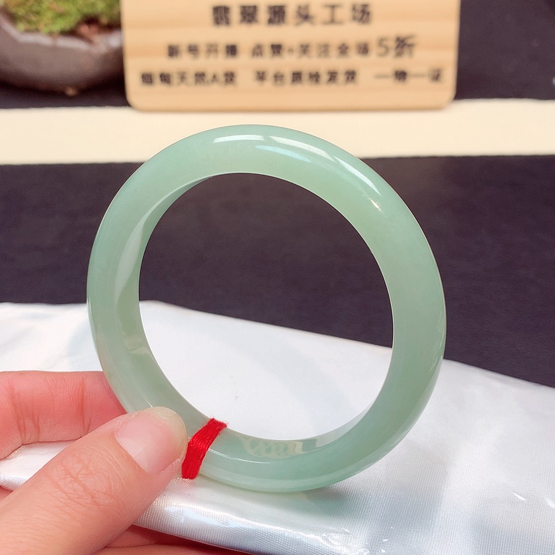 翡翠手镯未镶嵌471号