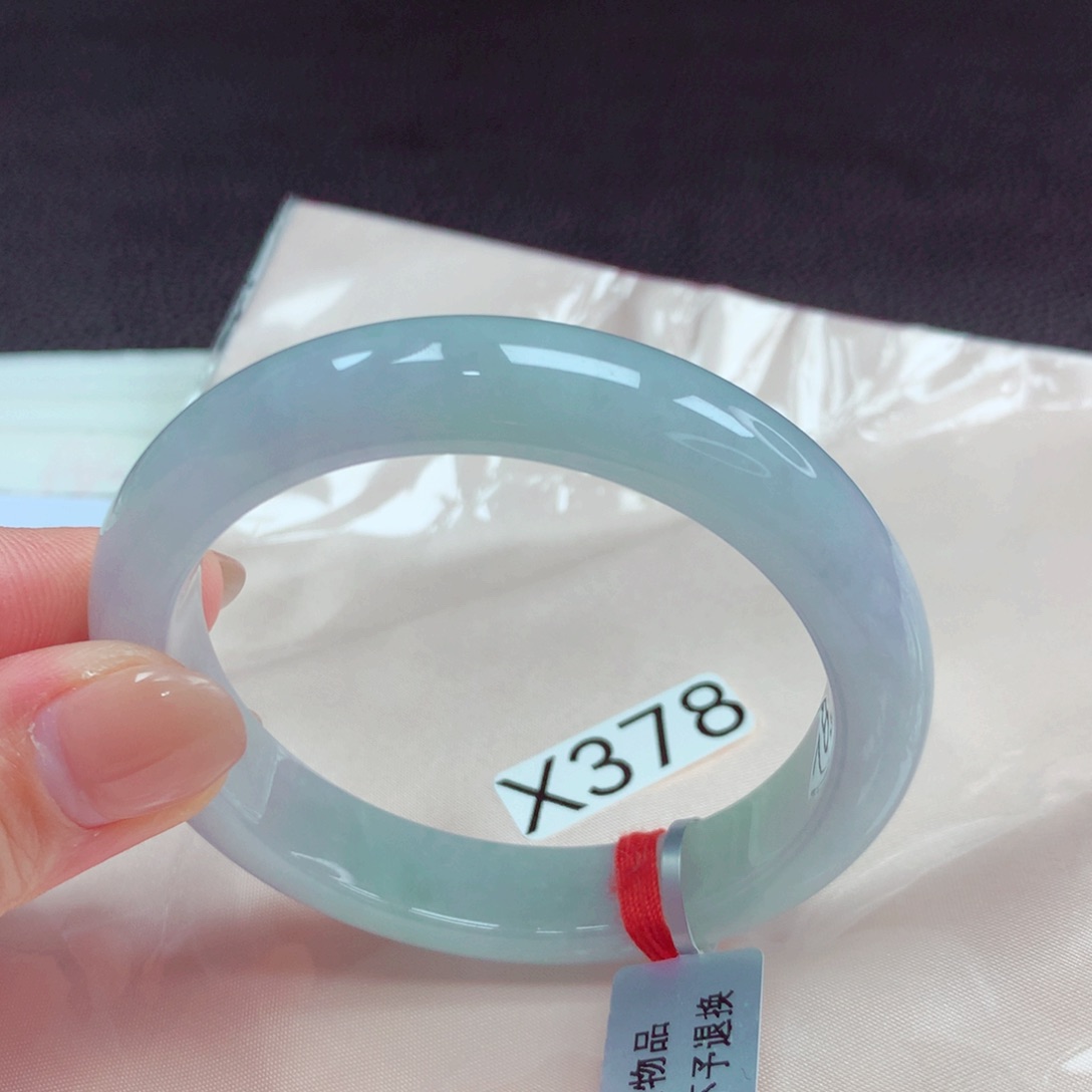 翡翠手镯未镶嵌手镯88