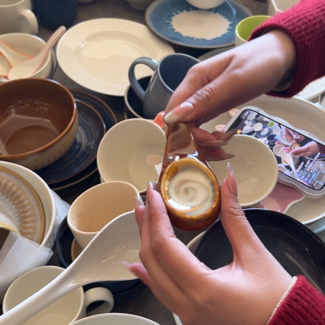 新骨瓷204瑕疵慎拍曼谷棕匙筷架