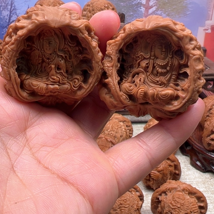 ****生把件核桃蛇头观音菩萨