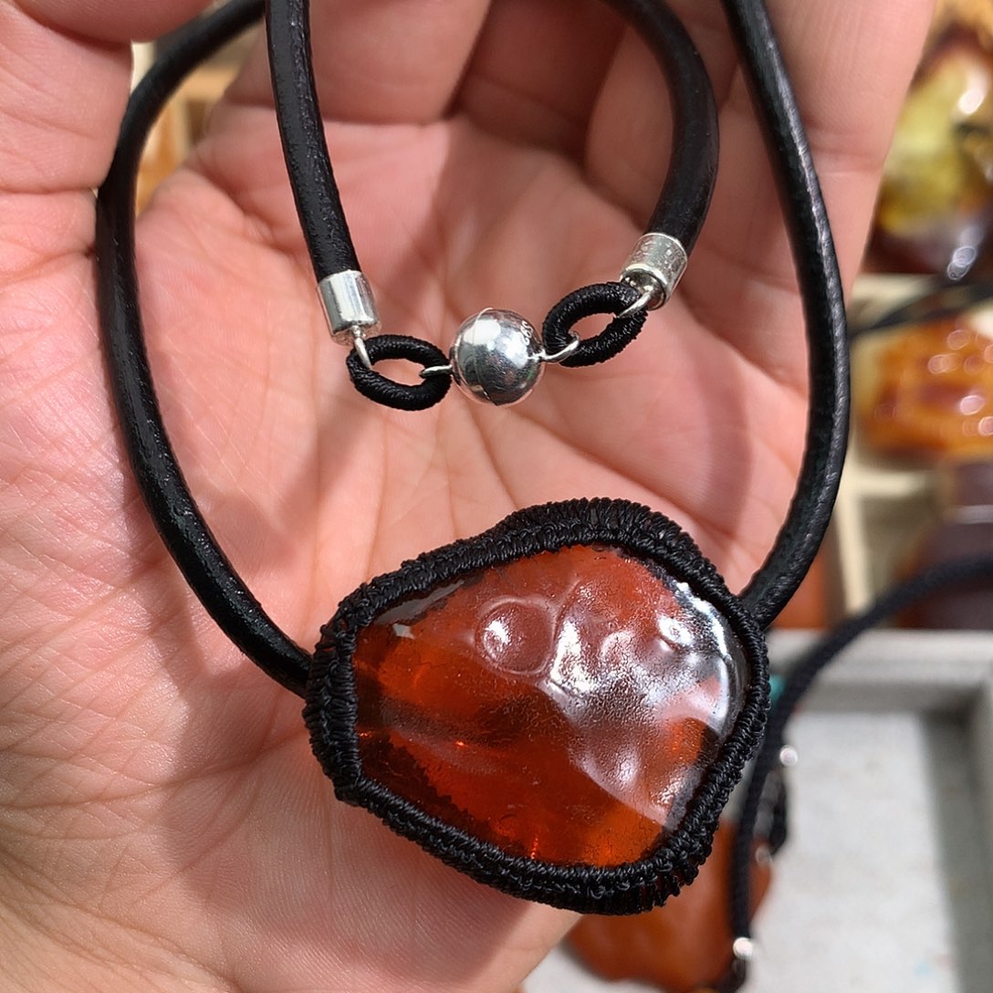 蜜蜡裸石未镶嵌你