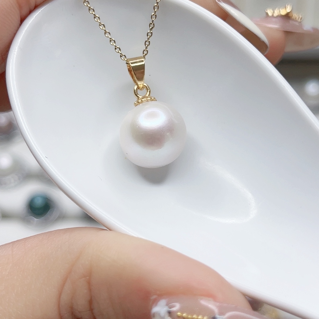 淡水珍珠吊坠(赠链)未镶嵌