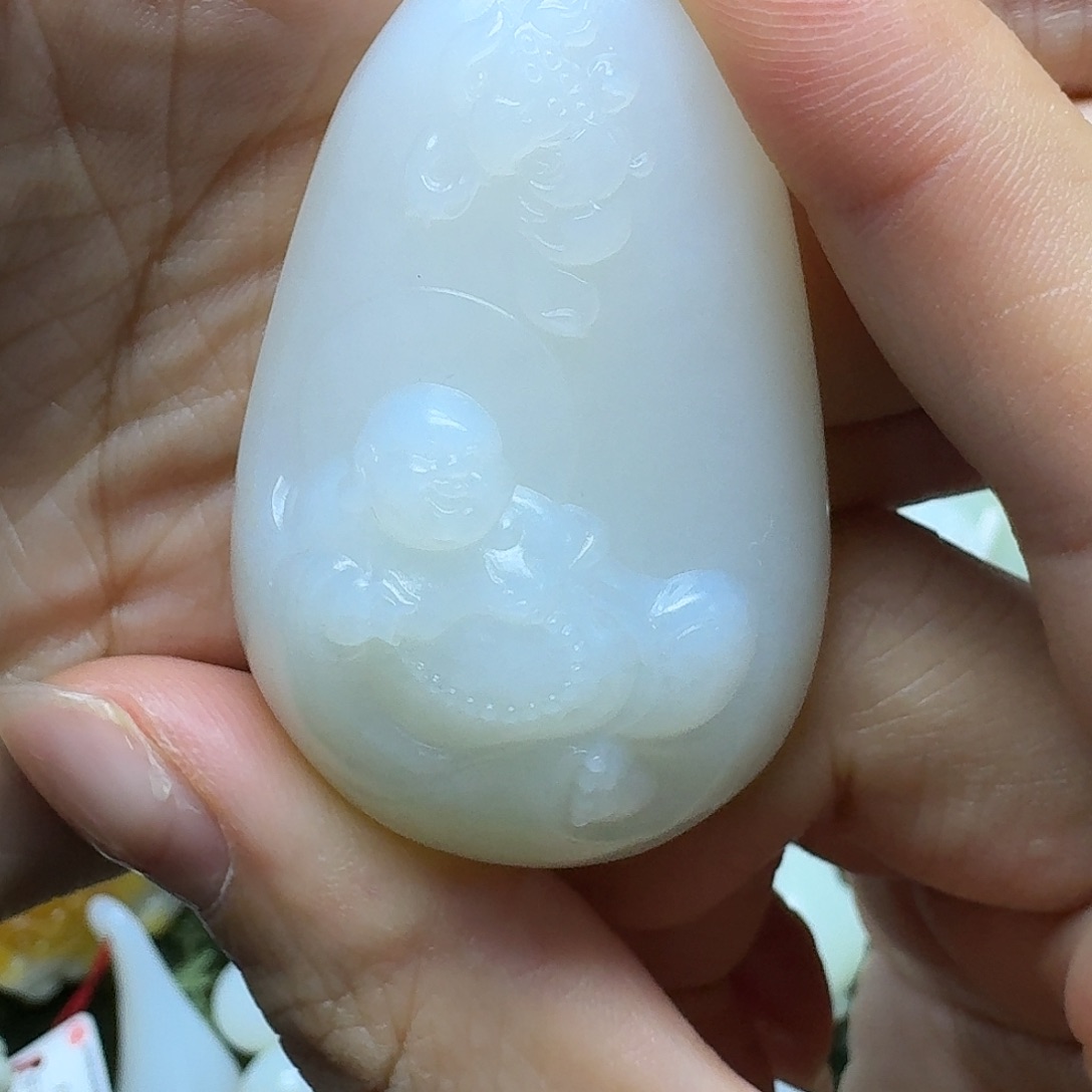 和田玉颈饰未镶嵌