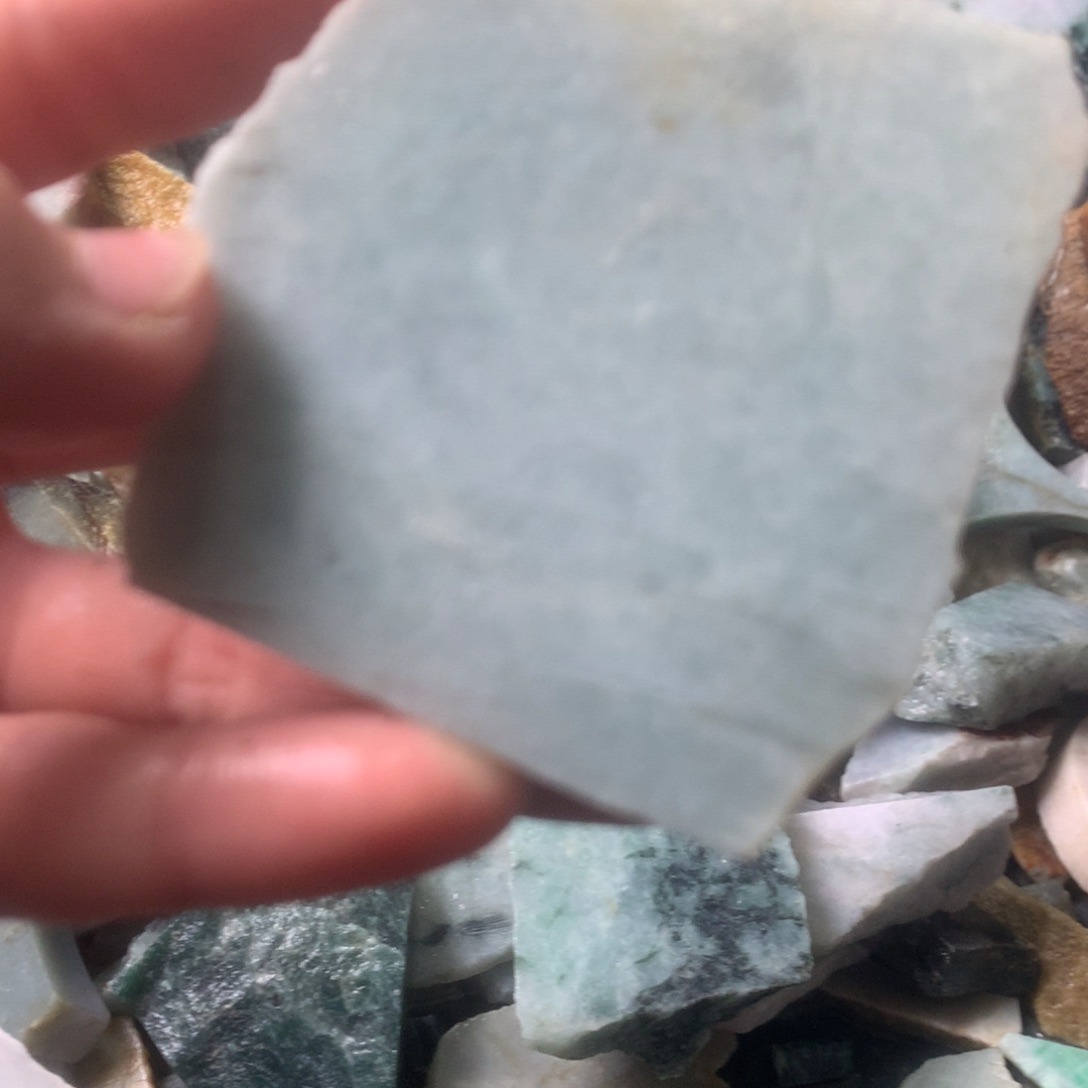 翡翠颈饰未镶嵌缅甸翡翠