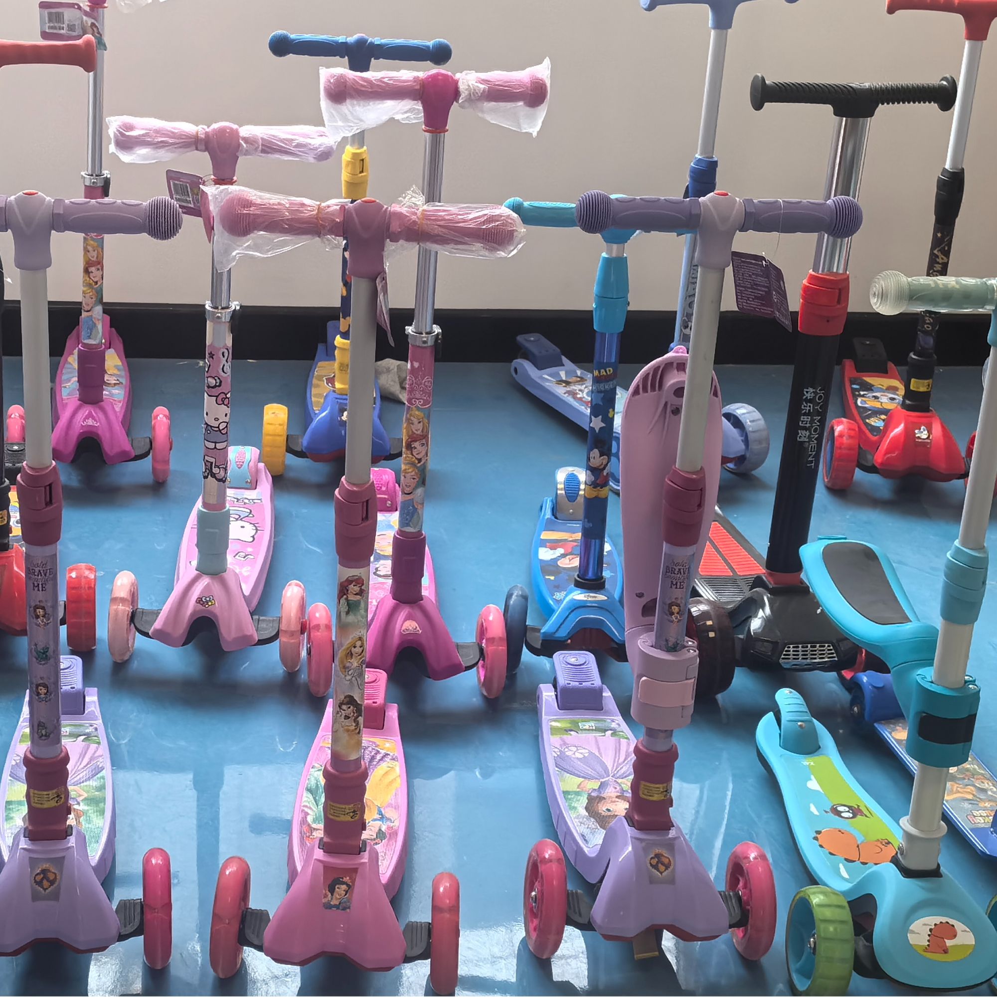 【E】大牌IP滑板车滑板陆冲板全部清仓