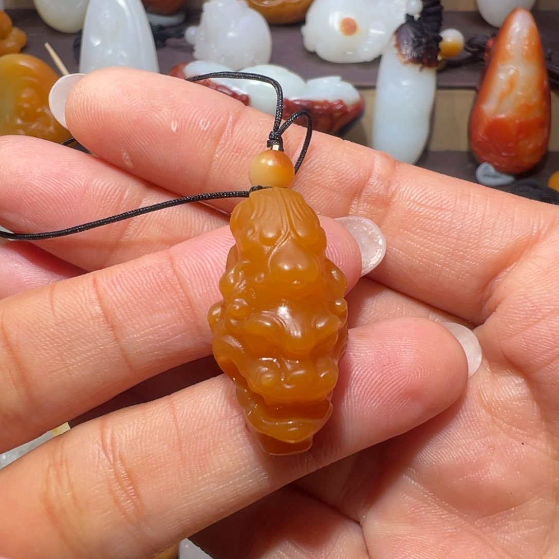 和田玉挂件未镶嵌