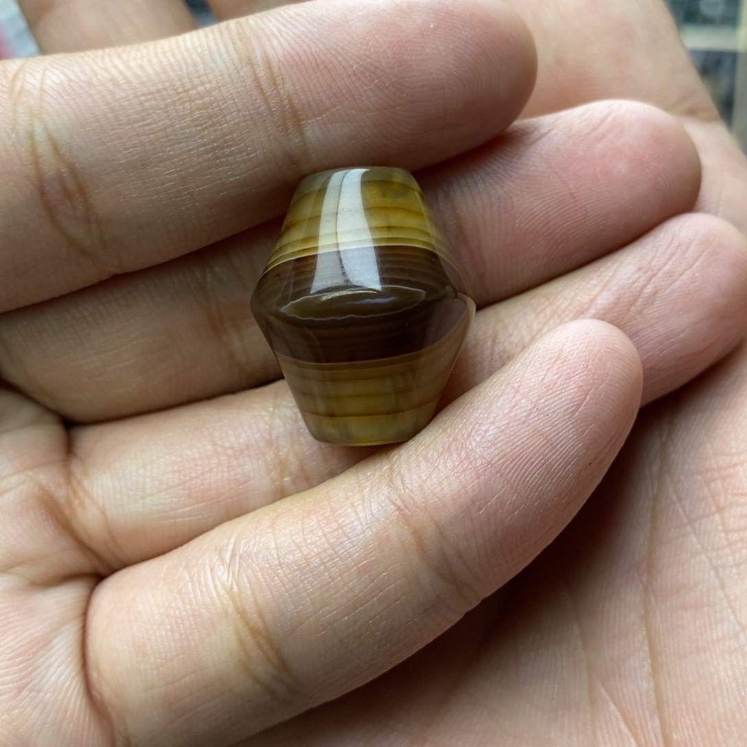 未镶嵌颈饰玛瑙/玉髓付*