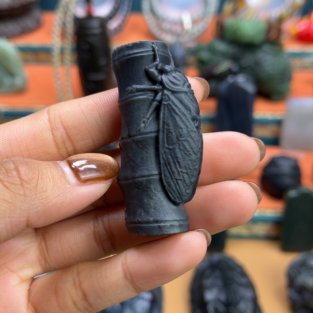 未镶嵌和田玉挂件