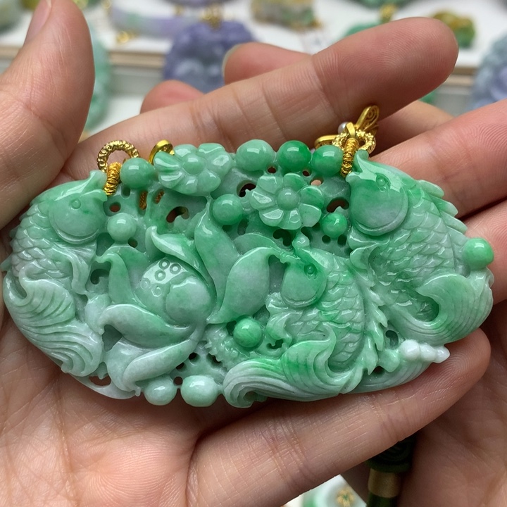 颈饰未镶嵌翡翠翡翠