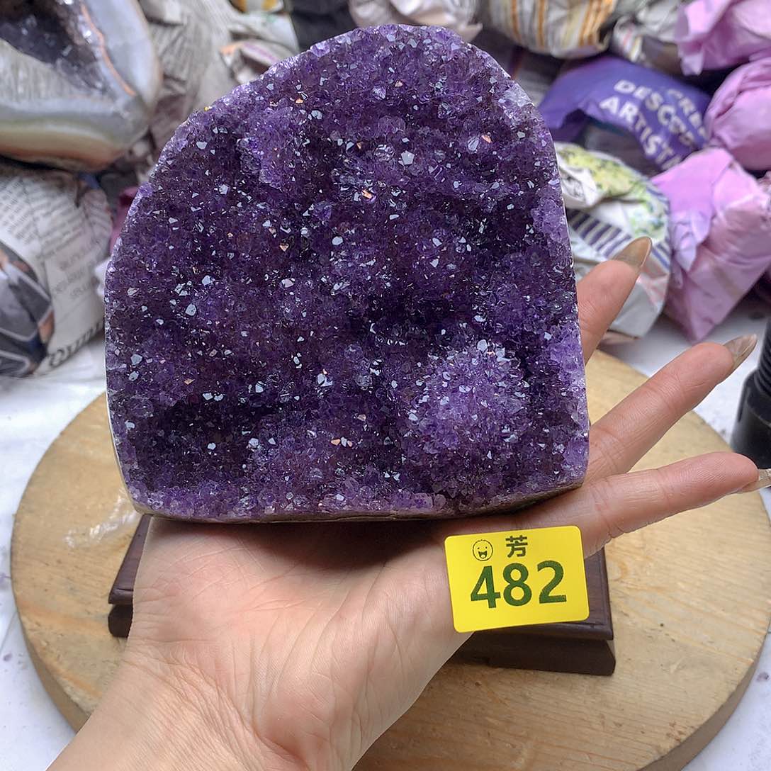 紫晶大型摆件（非配饰）未镶嵌