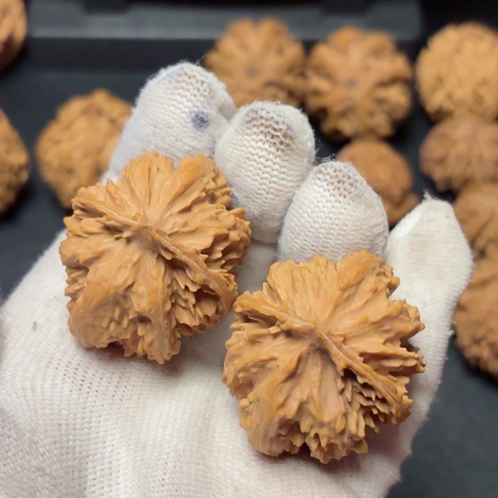 文玩核桃吊坠秦岭灯笼25