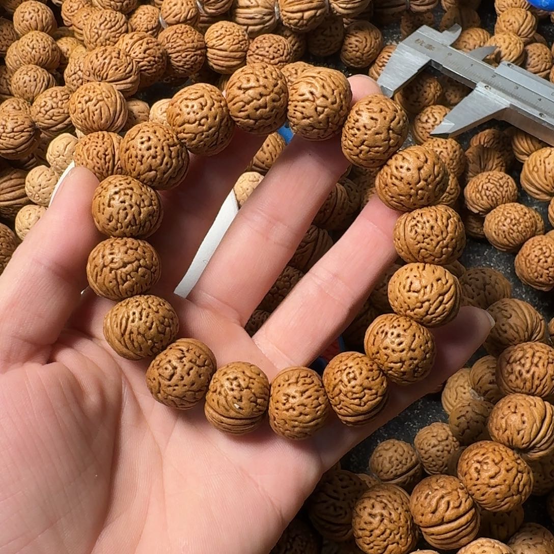 无***奈桃核吊坠苹果园手串