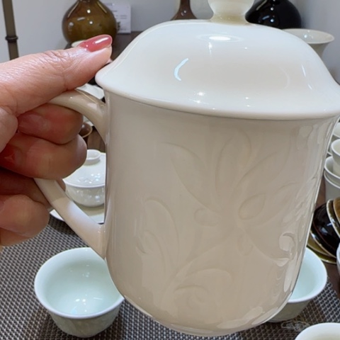 张***张瑕疵办公杯不退不换了