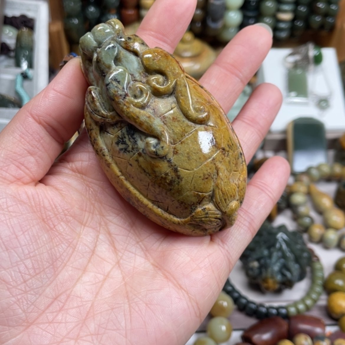 【闪购商品】岫岩河磨玉（透闪石质玉）手把件未镶嵌