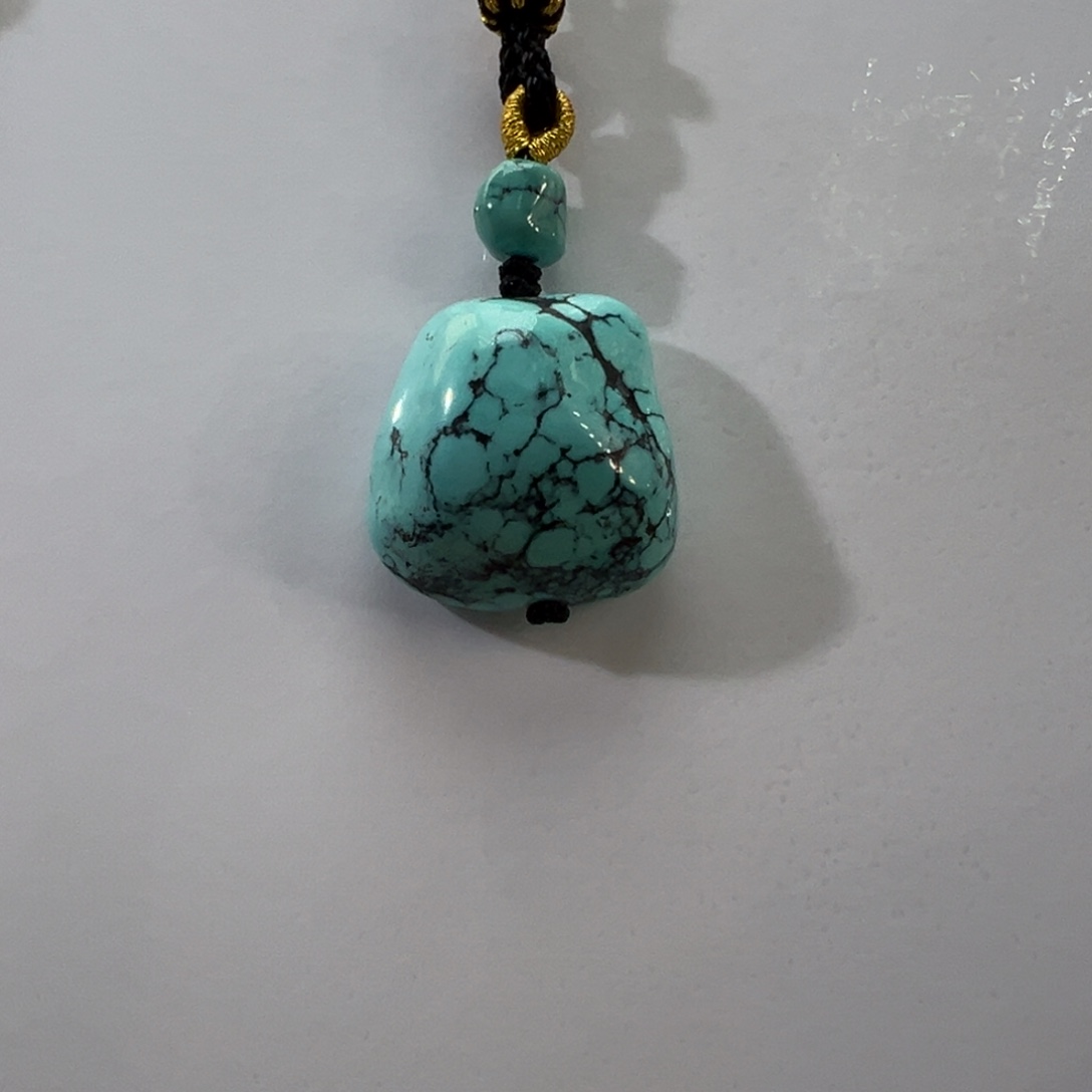 绿松石未镶嵌挂件