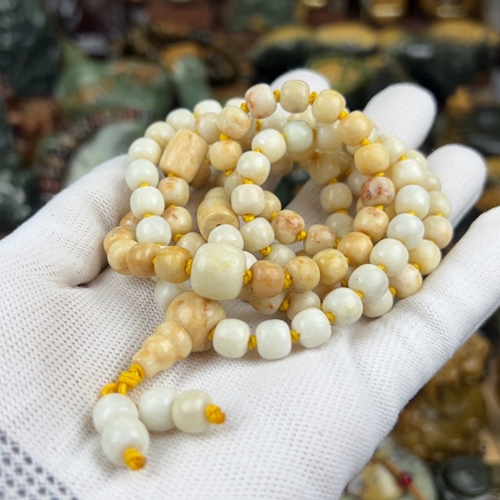 岫岩河磨玉（透闪石质玉）手串未镶嵌姓***理