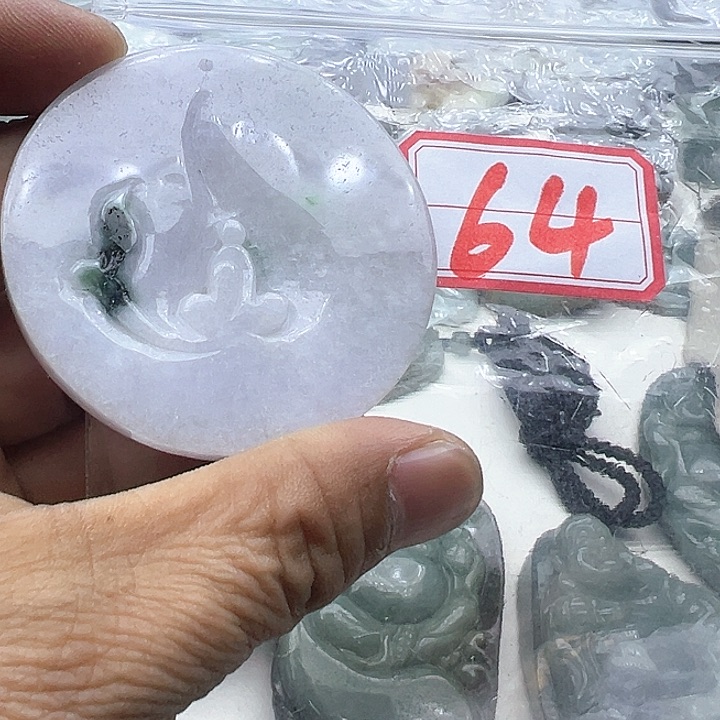 翡翠颈饰未镶嵌天然缅甸翡翠吊坠