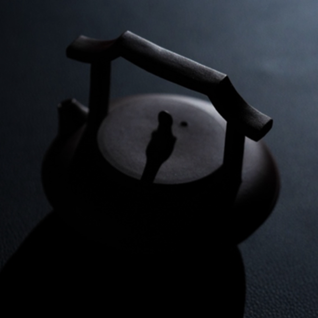 梅和柳唐风提梁180cc 红皮龙 梅和柳古建筑设计款系列作品 紫砂壶