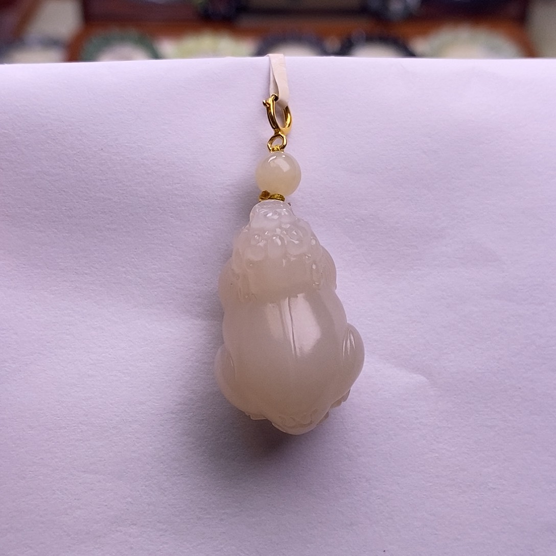 颈饰未镶嵌和田玉熟藕粉金镶貔貅吊坠