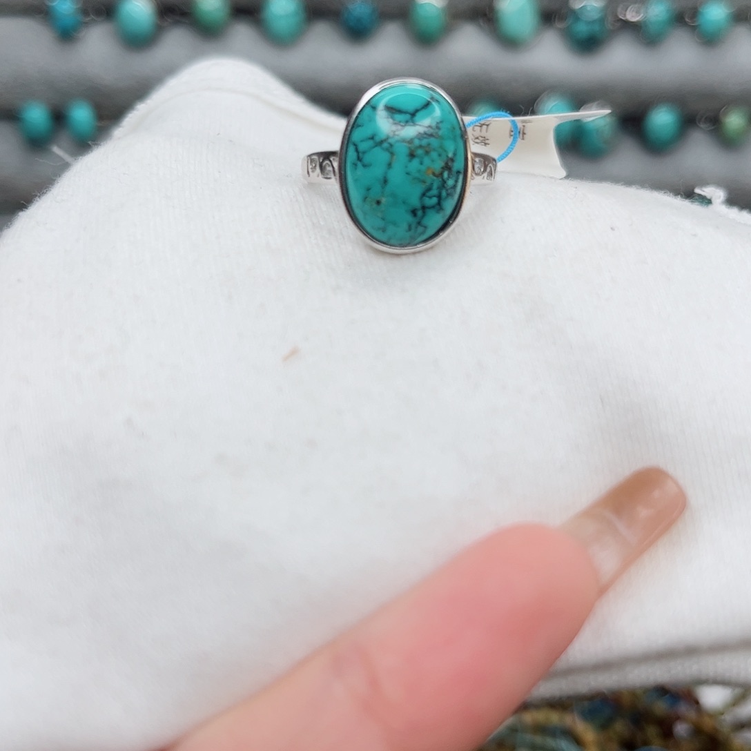 绿松石绿松石未镶嵌