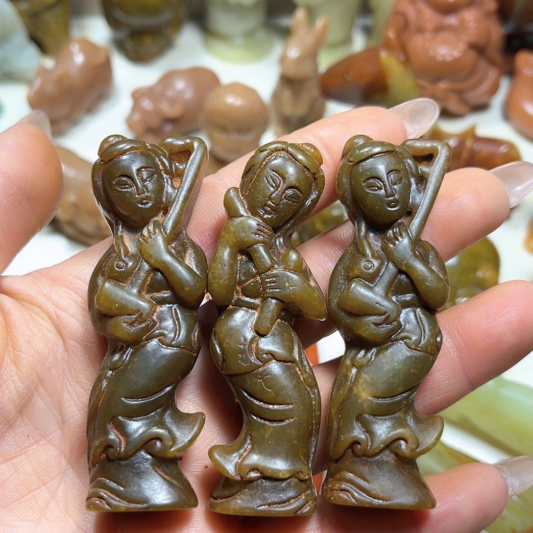 白玉菩提吊坠白玉菩提吊坠