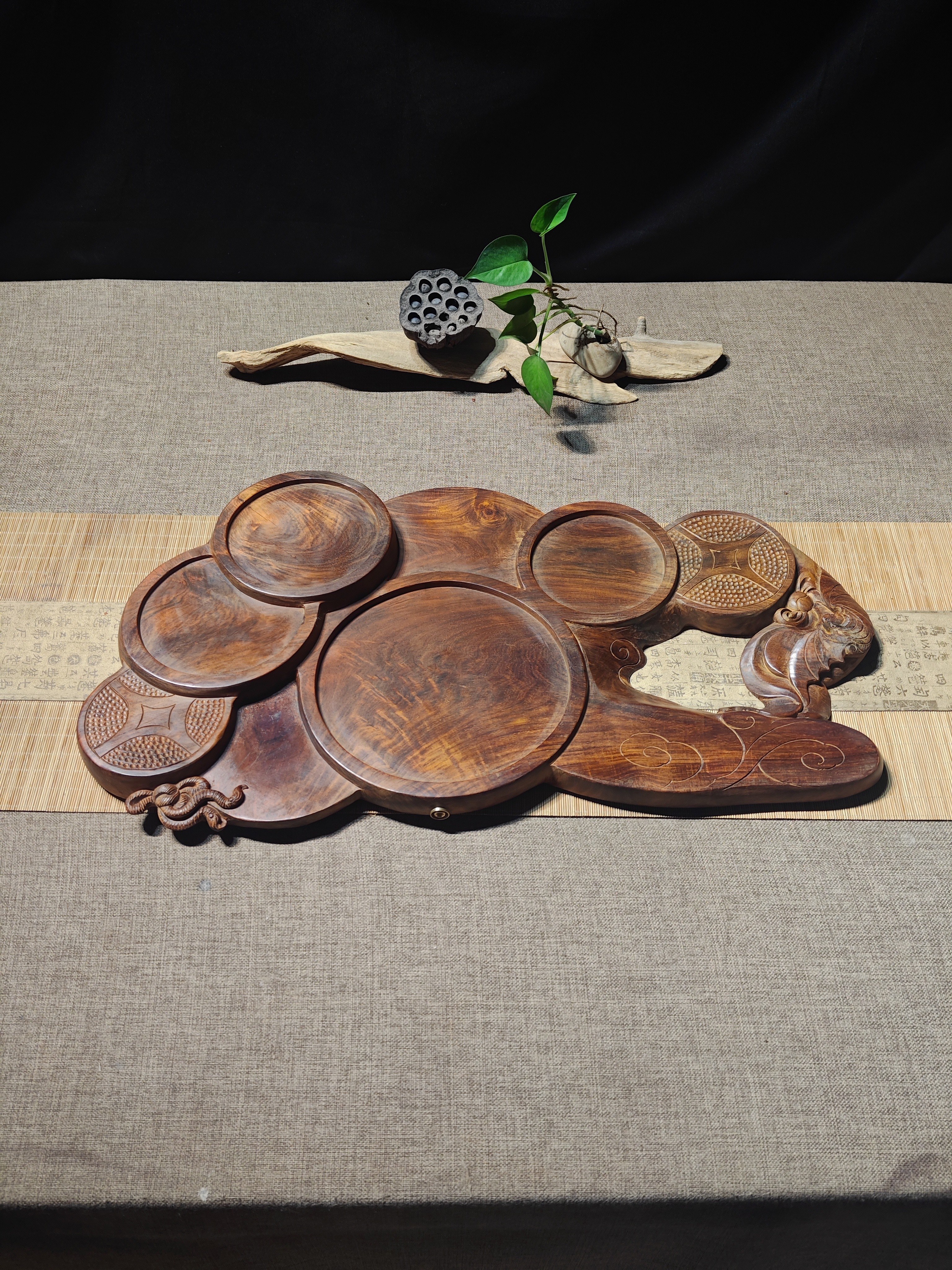 交趾黄檀茶盘手工原木大红酸枝高端福满团团圆圆茶盘，尺寸60*33*5