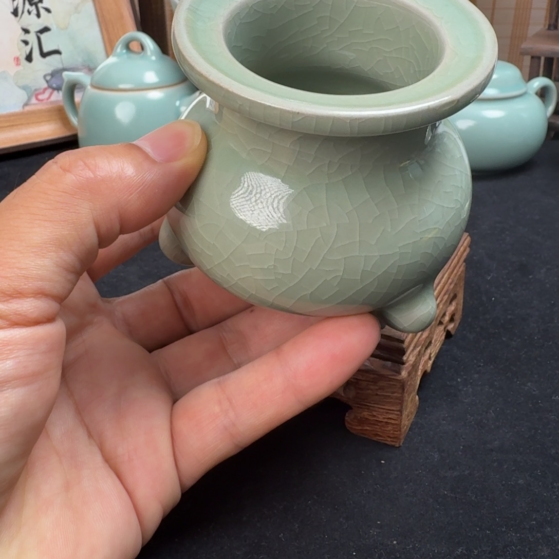 其他汝瓷小香炉原矿原釉